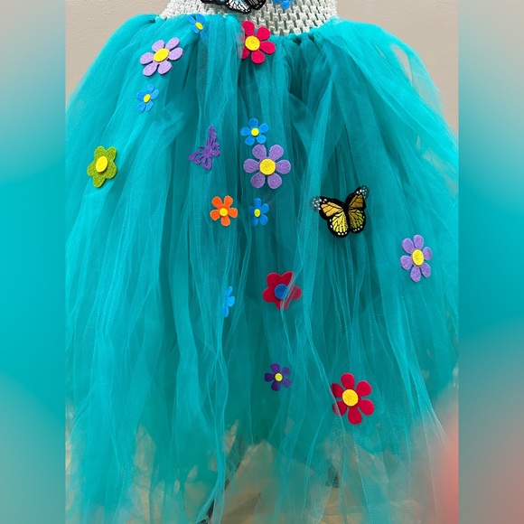 🎃Encanto Mirabel Costume Size 10 - Picture 4 of 7